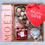 Rose Imperial and Berries Gift Box