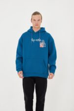 UNISEX "Top Notch" Oversized Mona Lisa Hoodie in Petrol Blue - Image 3