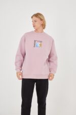 UNISEX VAN GOGH "Do Whatever Makes You Happy" Oversized Sweater in Pink - Image 3