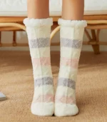 Soft Hearts Love Club Gift Box - Image 5